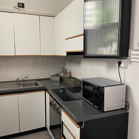 Apartment Cavour 68 Каляри Екстериор снимка